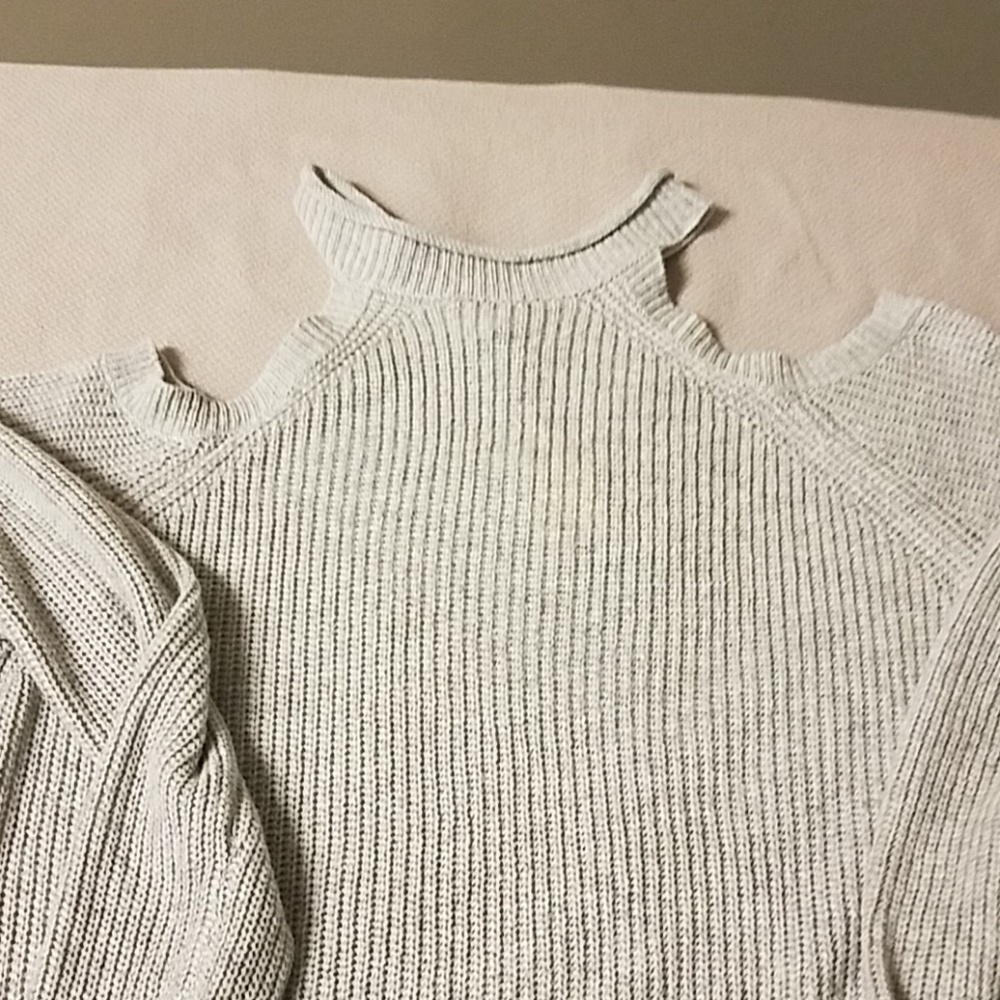 Jodifl cold shoulder sweater